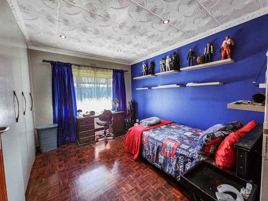 3 Bedroom Property for Sale in Vaalpark Free State